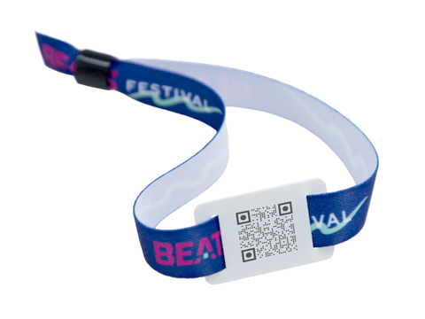 Smart Tag with NFC Smart Tag with NFC